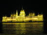 Parlament bei Nacht